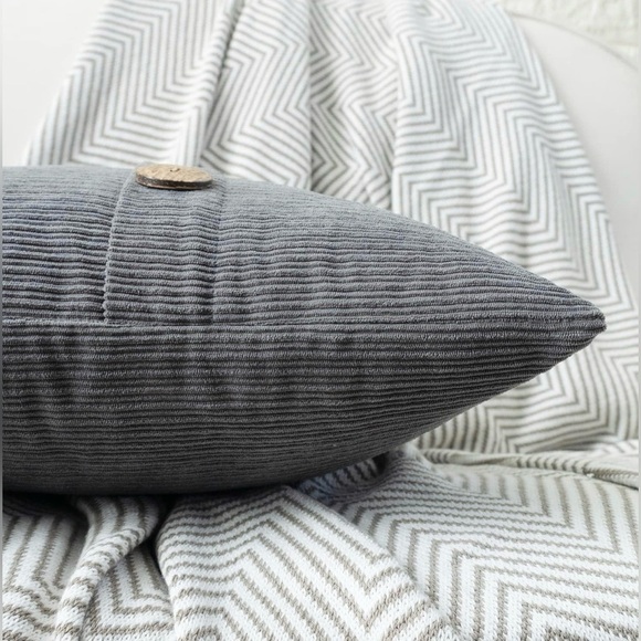 HWY 50 Gray Chenille Throw Pillow Covers 18x18” 3 Buttons Soft Farmhouse Pack 2 - Picture 2 of 7